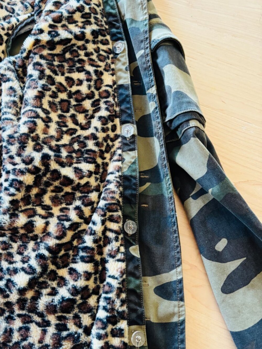 CAMO Jacket with Button In Faux Leopard Lining - Picture 8 of 10